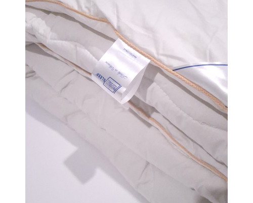Ковдра SoundSleep Woolen Gold зимова вовняна тик 155х215 см 450г молочна (2800004918657)